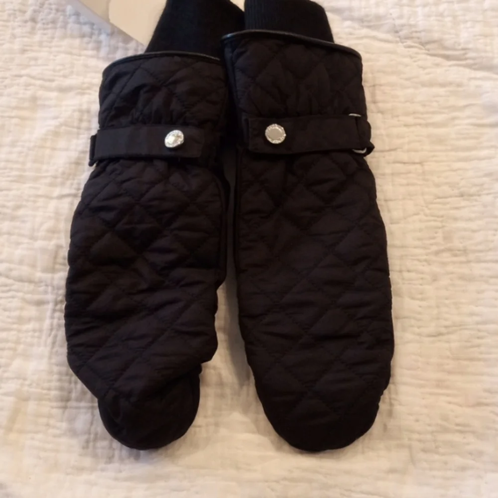 NWT Black Calvin Klein women's Mittens Small